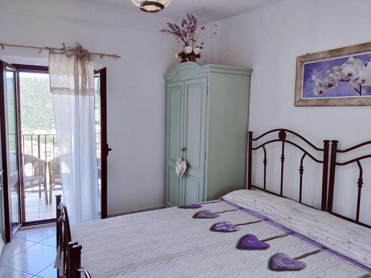 Rooms&Terraces Urzulei ภายนอก รูปภาพ