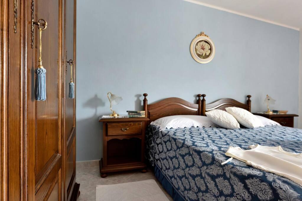 Rooms&Terraces Urzulei ภายนอก รูปภาพ